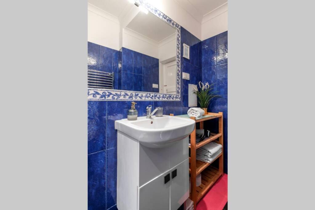 Blue Peace-Apartment With Free Parking In Center For 1-6 People Kraków Eksteriør billede