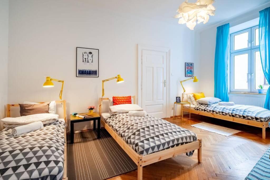 Blue Peace-Apartment With Free Parking In Center For 1-6 People Kraków Eksteriør billede