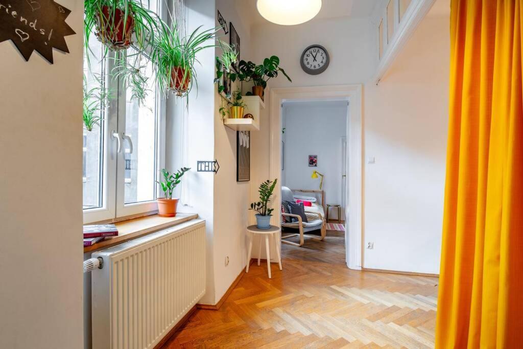 Blue Peace-Apartment With Free Parking In Center For 1-6 People Kraków Eksteriør billede